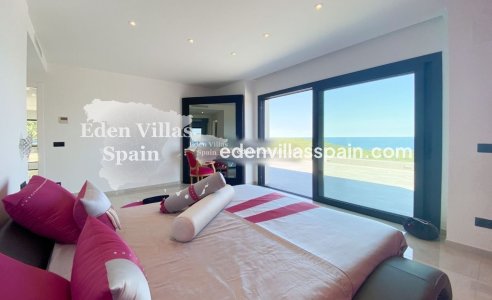 Segunda Mano - Villa costera - Grifeu