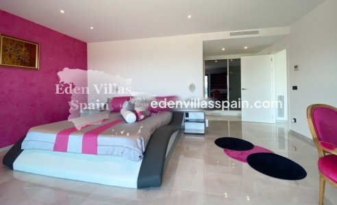 Segunda Mano - Villa costera - Grifeu