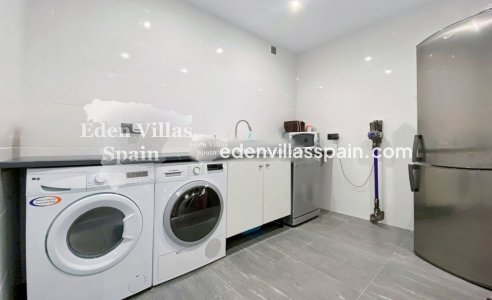 Segunda Mano - Villa costera - Grifeu