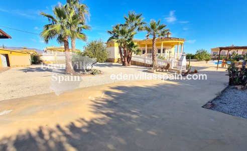 Segunda Mano - Casa de campo - Catral