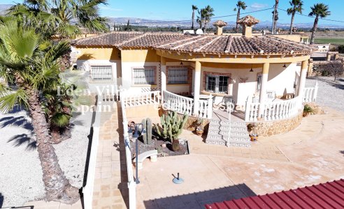 Segunda Mano - Casa de campo - Catral