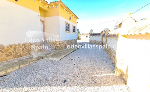 Segunda Mano - Casa de campo - Catral