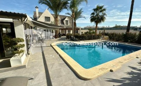 Segunda Mano - Villa costera - San Juan