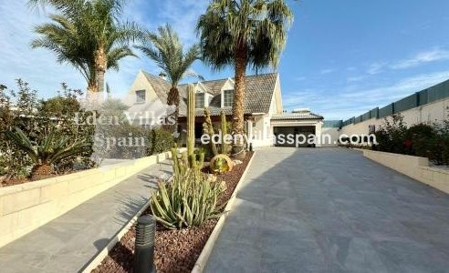 Segunda Mano - Villa costera - San Juan