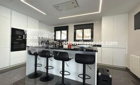 Segunda Mano - Villa costera - San Juan