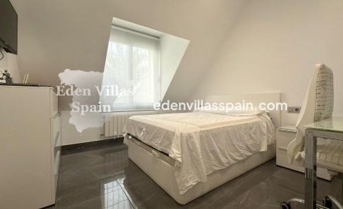 Segunda Mano - Villa costera - San Juan