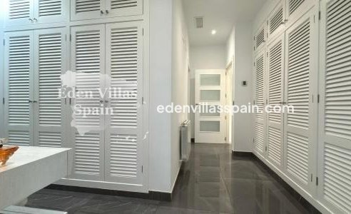 Segunda Mano - Villa costera - San Juan