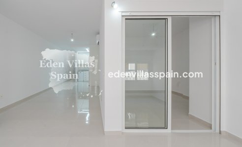 Resale - Coastal apartment - Torrevieja