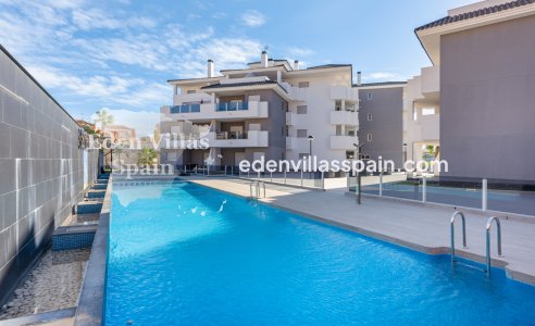 Segunda Mano - Apartamento en la costa - Orihuela Costa