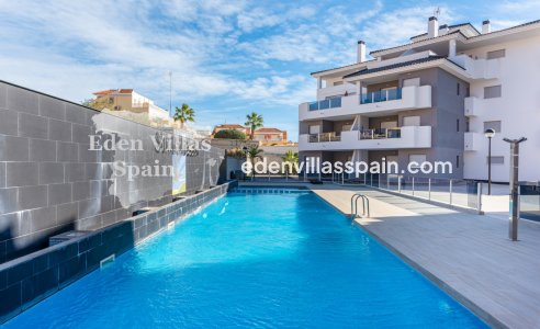 Segunda Mano - Apartamento en la costa - Orihuela Costa