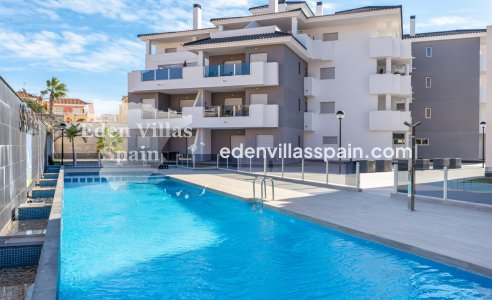 Segunda Mano - Apartamento en la costa - Orihuela Costa