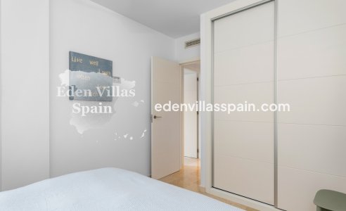 Segunda Mano - Apartamento en la costa - Orihuela Costa