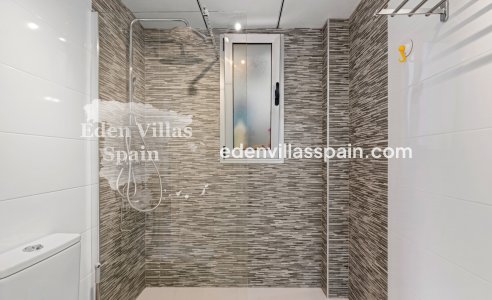 Segunda Mano - Apartamento en la costa - Orihuela Costa