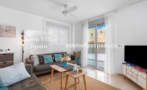 Segunda Mano - Apartamento en la costa - Orihuela Costa