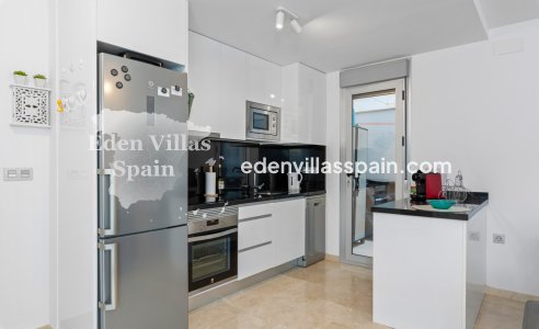 Segunda Mano - Apartamento en la costa - Orihuela Costa