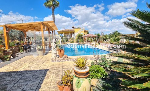 Revente - Maison de campagne - Catral