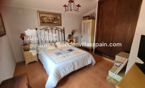 Revente - Maison de campagne - La Marina