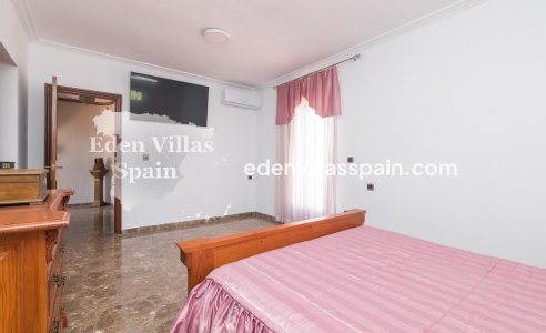 Segunda Mano - Casa de campo - La Marina