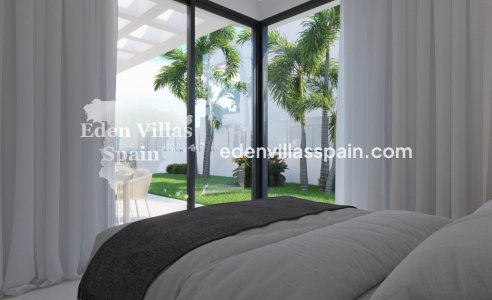 Neubau - Villa an der Küste - Finestrat