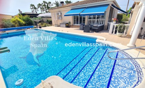 Segunda Mano - Villa costera - La Marina