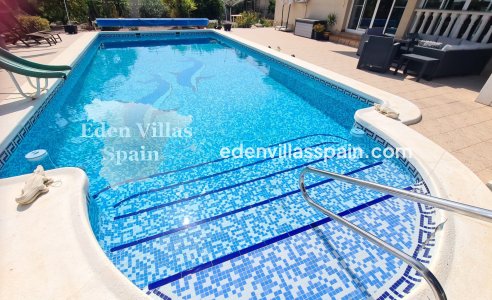 Segunda Mano - Villa costera - La Marina