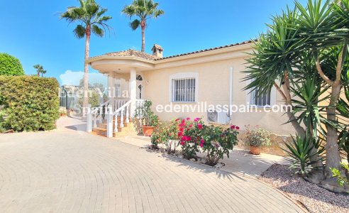 Segunda Mano - Villa costera - La Marina