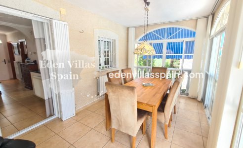 Segunda Mano - Villa costera - La Marina