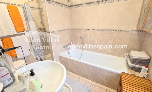 Segunda Mano - Villa costera - La Marina