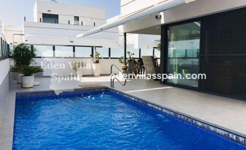 Segunda Mano - Casa de pueblo - Dolores