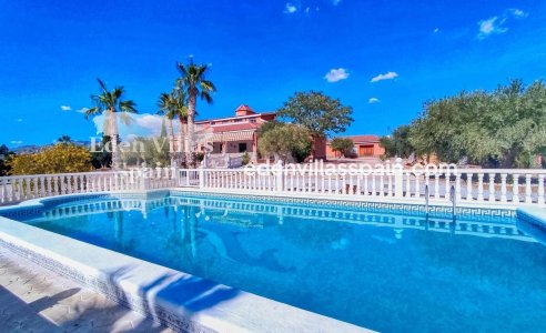 Revente - Maison de campagne - Elche