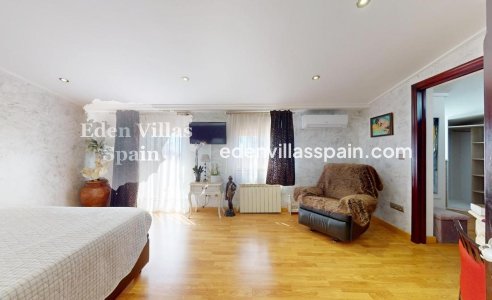 Revente - Maison de campagne - Elche