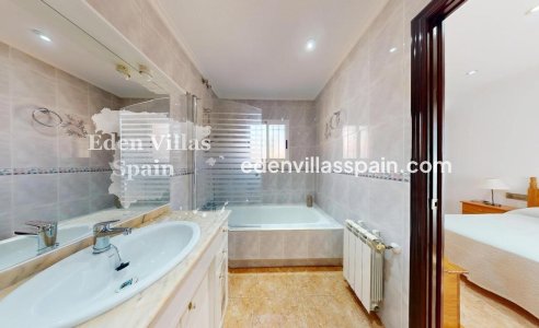 Revente - Maison de campagne - Elche