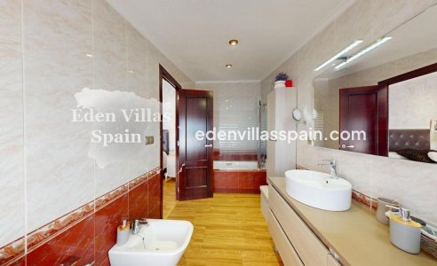 Revente - Maison de campagne - Elche