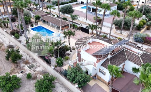 Segunda Mano - Casa de campo - Catral