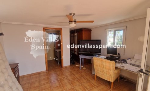 Segunda Mano - Casa de campo - Crevillente