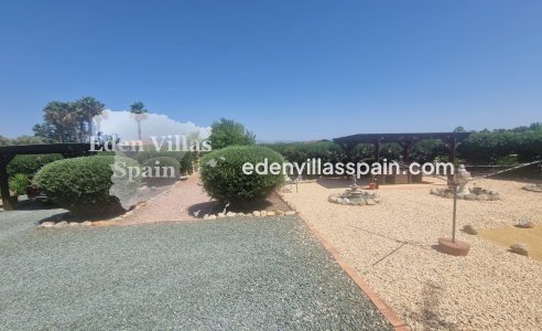 Segunda Mano - Casa de campo - Catral