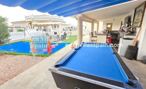 Immobilien Zweiter Hand - Villa an der Küste - La Marina