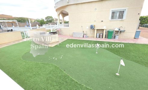 Immobilien Zweiter Hand - Villa an der Küste - La Marina