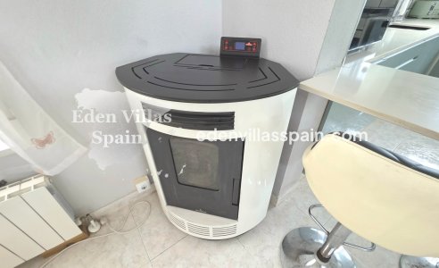 Immobilien Zweiter Hand - Villa an der Küste - La Marina