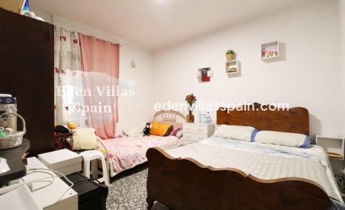 Revente - Maison de campagne - La Marina