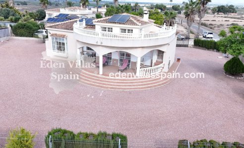 Segunda Mano - Villa costera - La Marina
