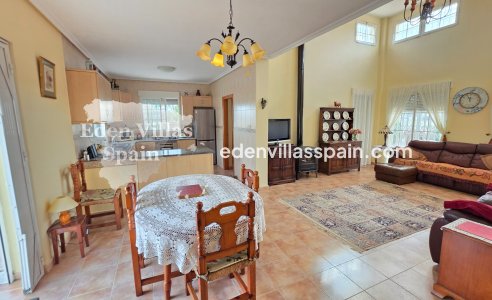 Segunda Mano - Villa costera - La Marina