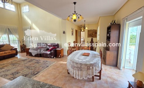 Segunda Mano - Villa costera - La Marina