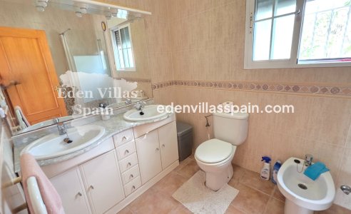 Segunda Mano - Villa costera - La Marina