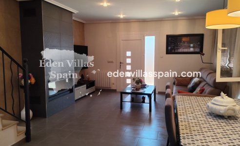 Resale - Urbanisation detached Villa - La Marina