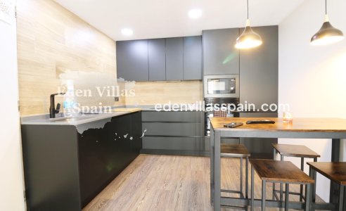 Segunda Mano - Casa de pueblo - Santa Pola