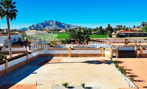 Segunda Mano - Casa de campo - Catral