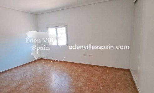 Segunda Mano - Casa de campo - Catral