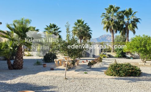 Segunda Mano - Casa de campo - Catral