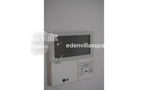 Resale - Apartment - Elche